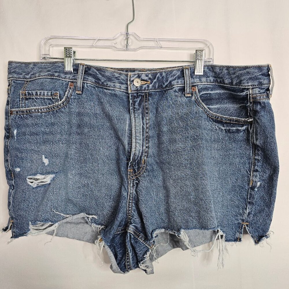 OLD NAVY OG Cut Off Frayed Jean Shorts plus size 20 MEDIUM WASH BLUE Distressed - Picture 3 of 8